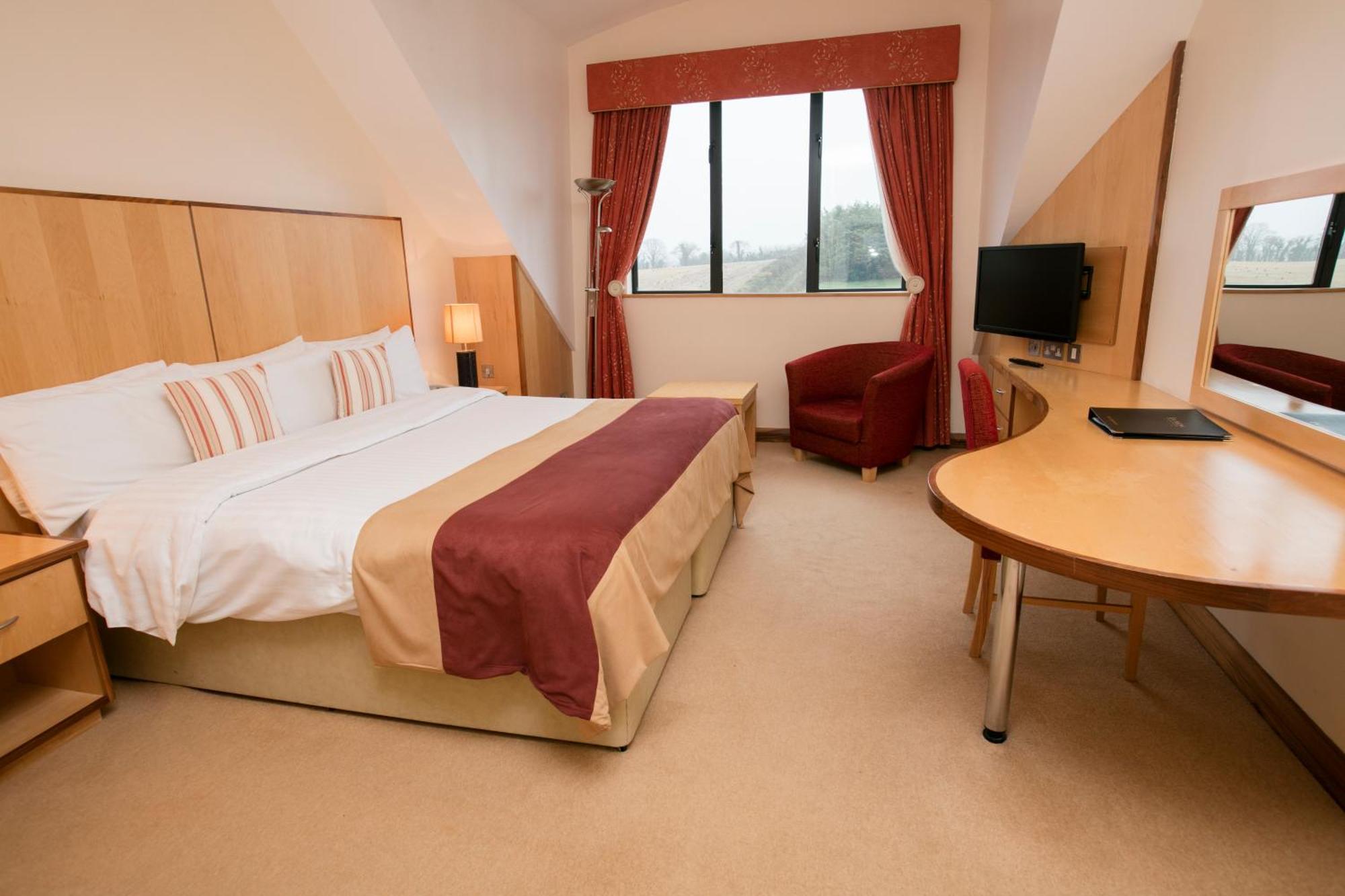 La Mon Hotel & Country Club Castlereagh Eksteriør billede
