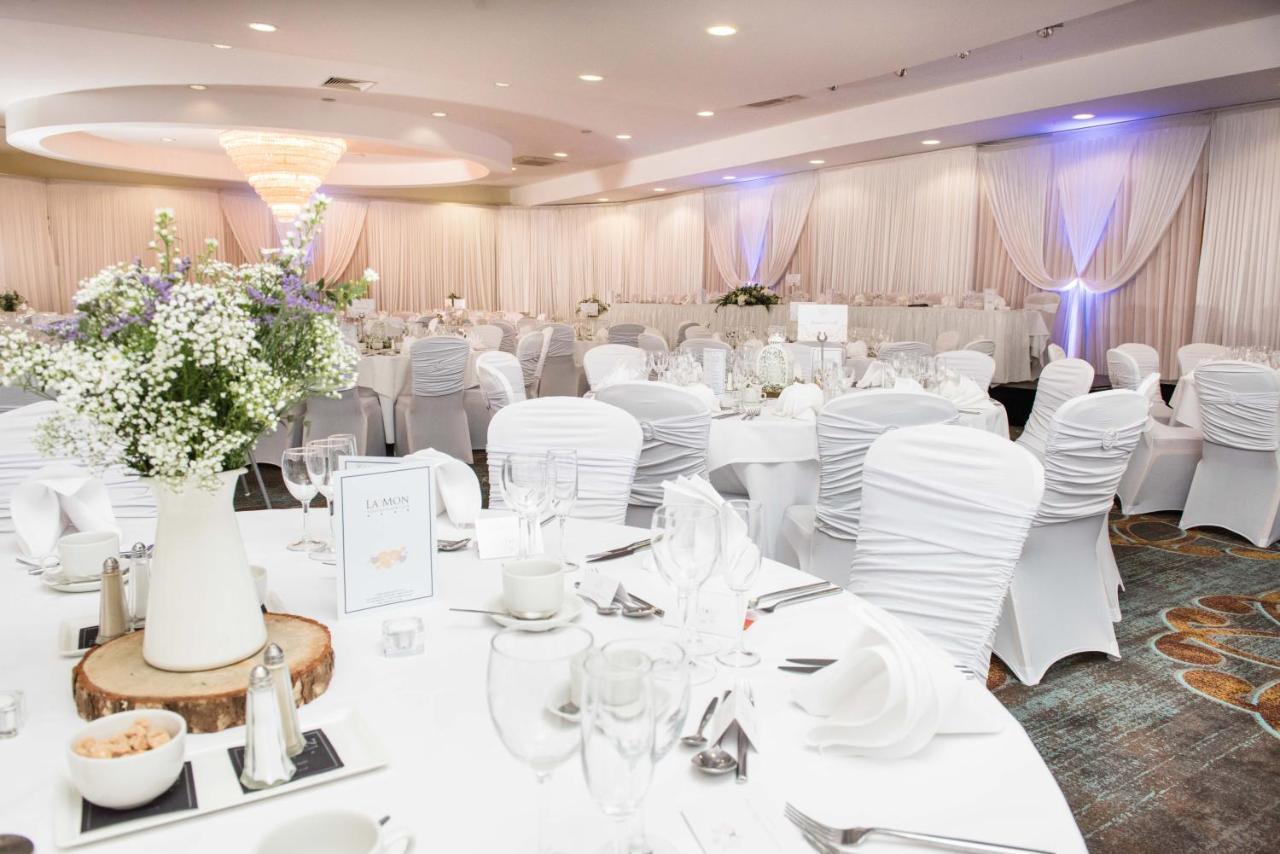 La Mon Hotel & Country Club Castlereagh Eksteriør billede